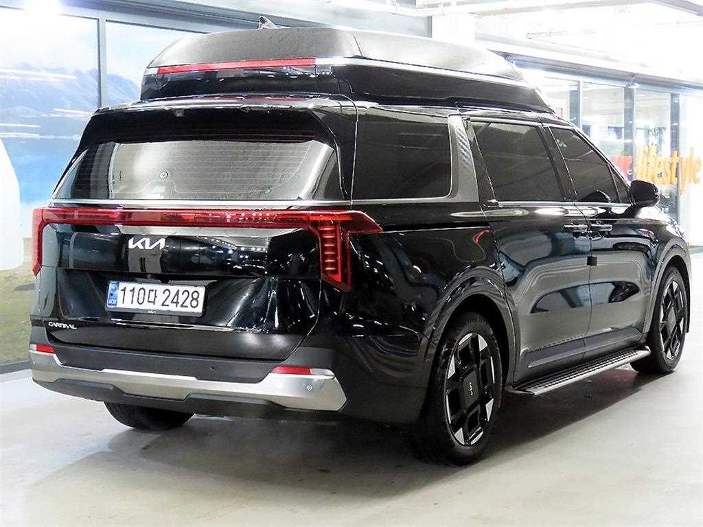 KIA Carnival - Vista 4