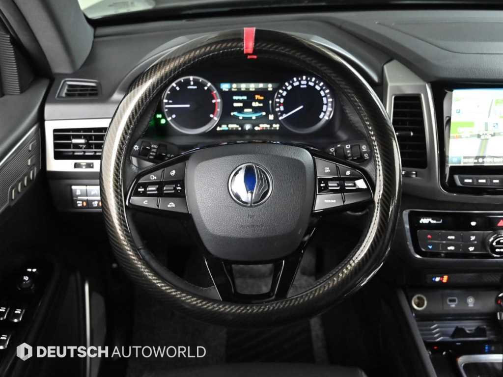 Ssangyong Rexton 2018 Negro - Importación desde Corea - HF Imports Iquique - Foto 13