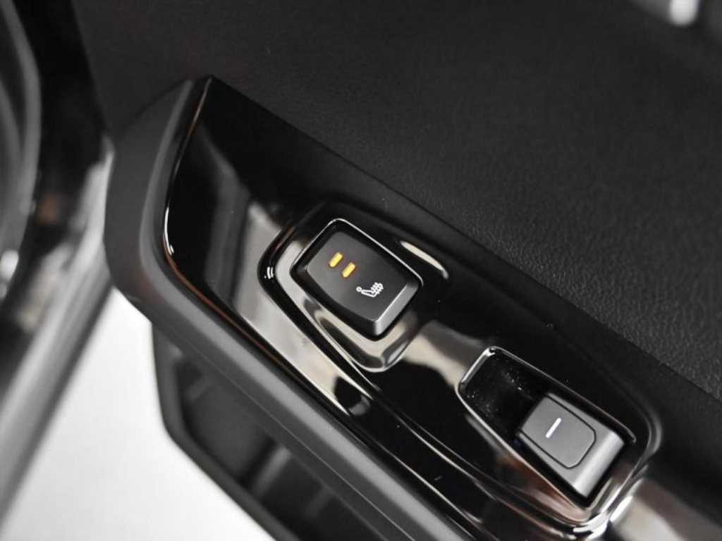 Ssangyong Torres 2023 Negro - Importación desde Corea - HF Imports Iquique - Foto 16