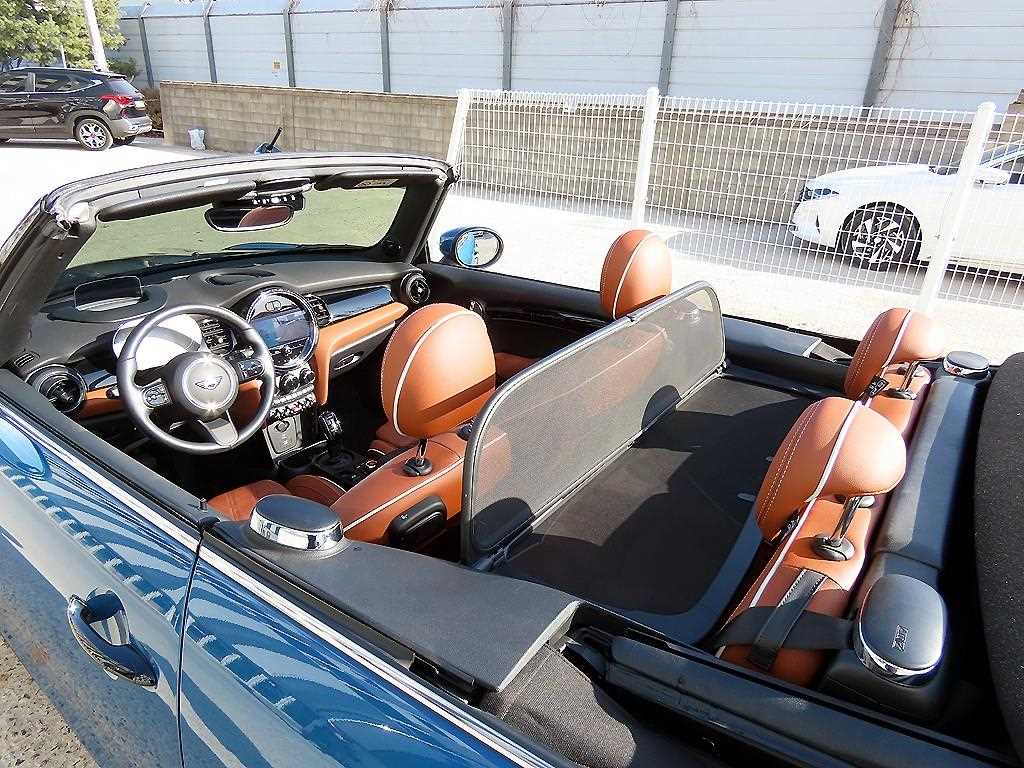 Mini Cooper Convertible - Vista 9