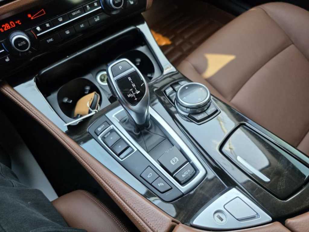 BMW 5 Series - Vista 9