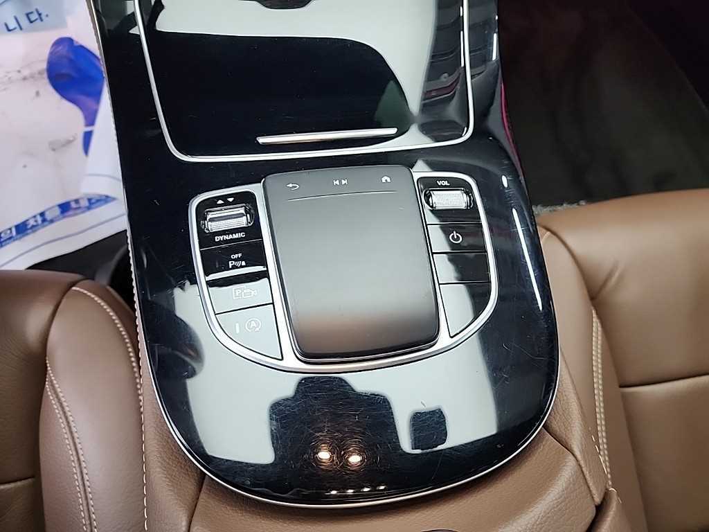 Mercedes Benz E class 2021 Blanco - Importación desde Corea - HF Imports Iquique - Foto 17