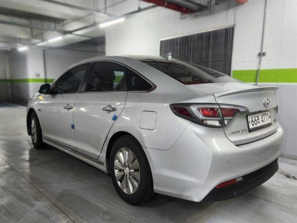 HYUNDAI Sonata - Vista 5