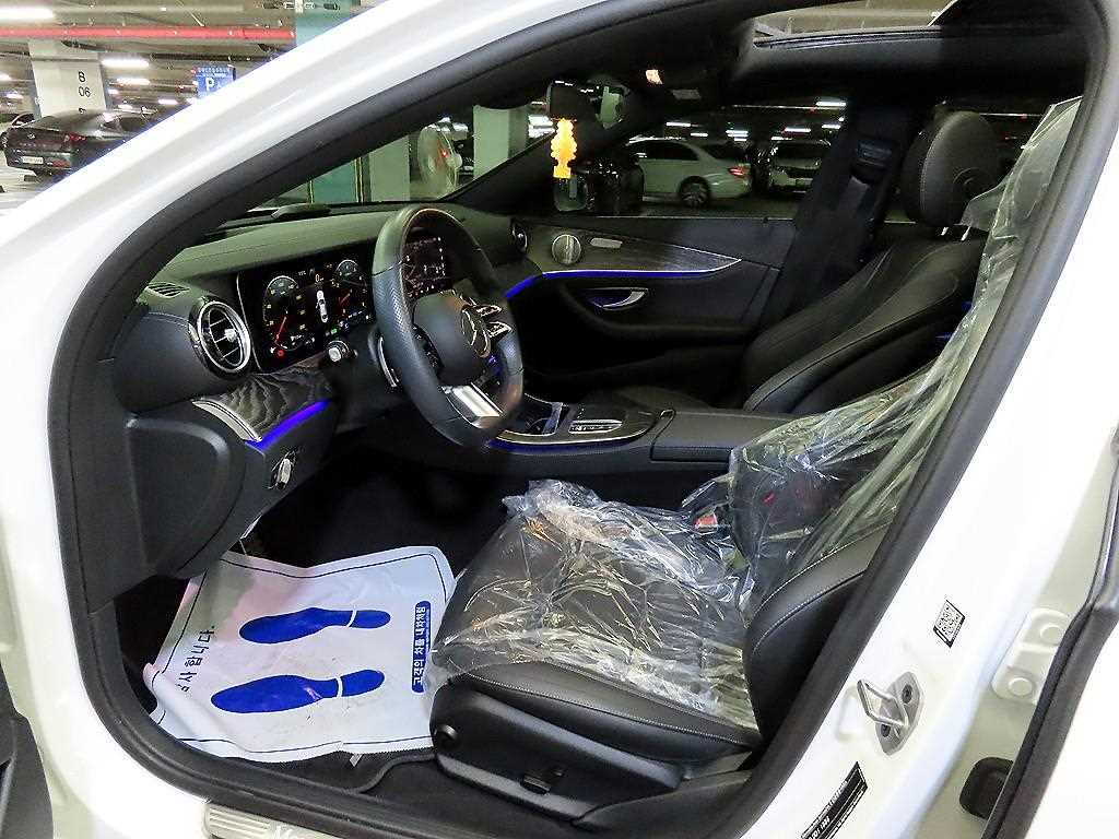 Mercedes Benz E class - Vista 6