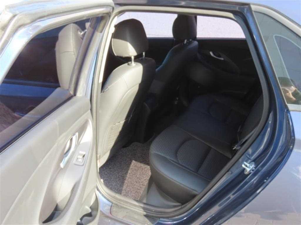 HYUNDAI i30 2018 Azul - Importación desde Corea - HF Imports Iquique - Foto 14