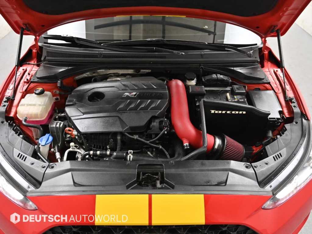 HYUNDAI Veloster - Vista 6