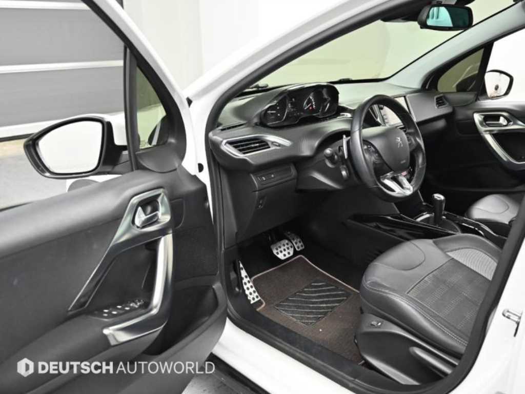 Peugeot 2008 - Vista 11