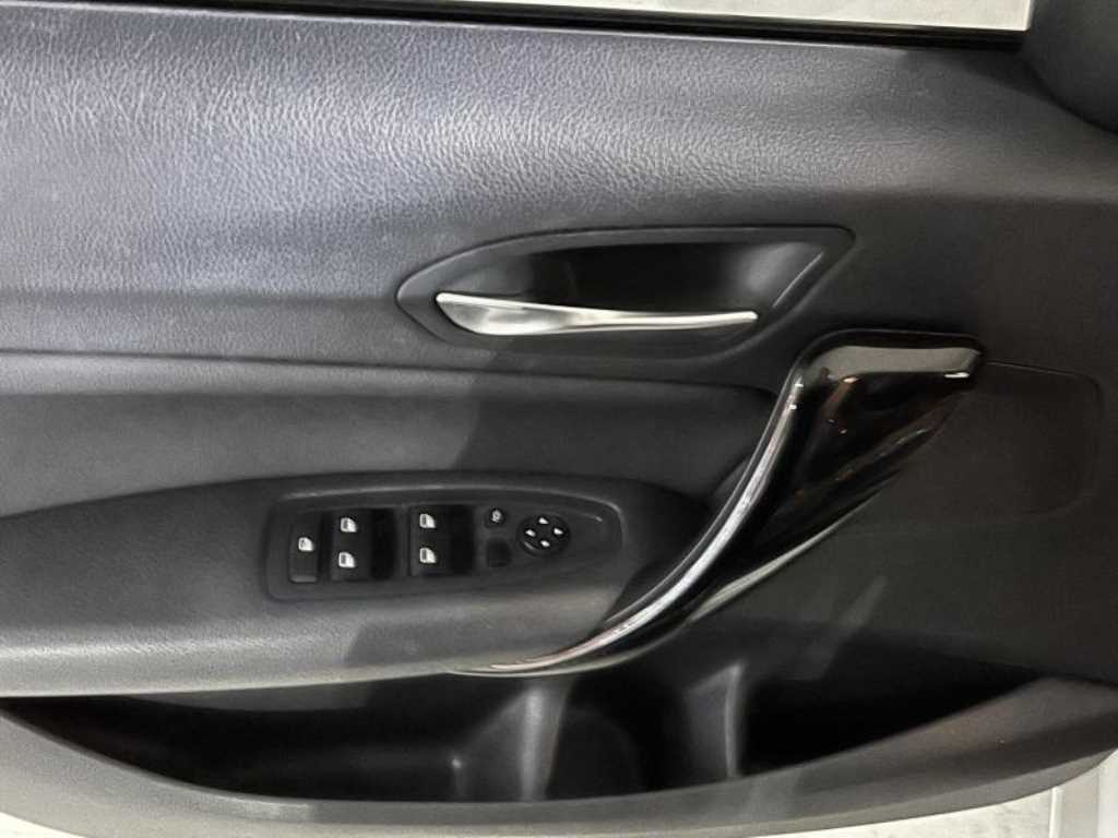 BMW 1 series - Vista 9