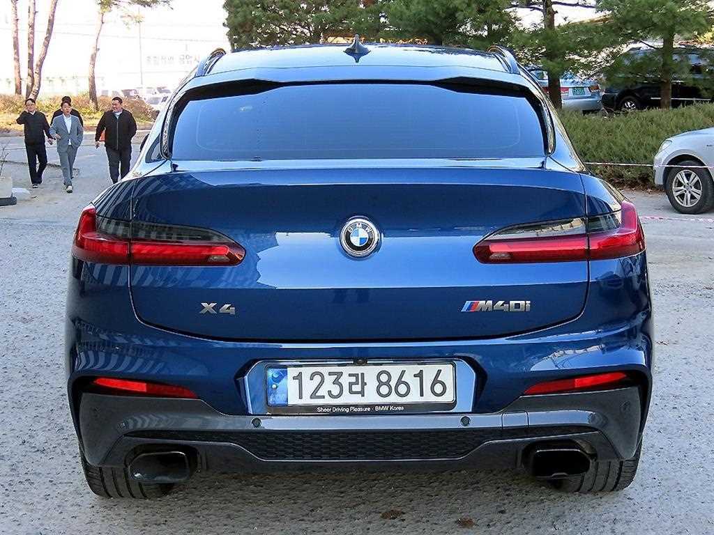 BMW X4 - Vista 6