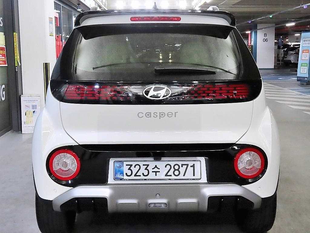 HYUNDAI Casper - Vista 5