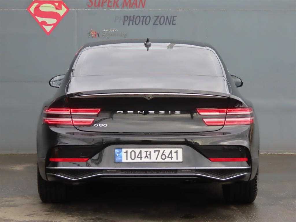 Genesis G80 - Vista 4