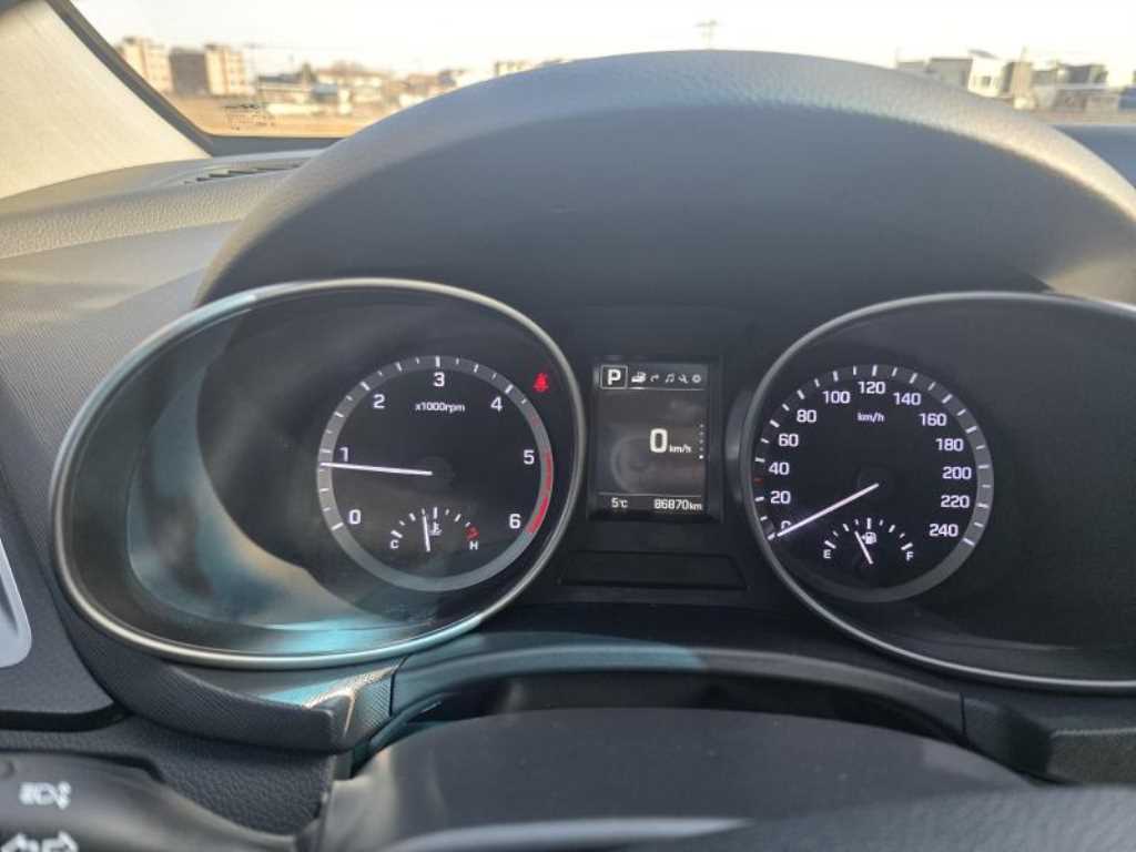 HYUNDAI Santa Fe - Vista 9