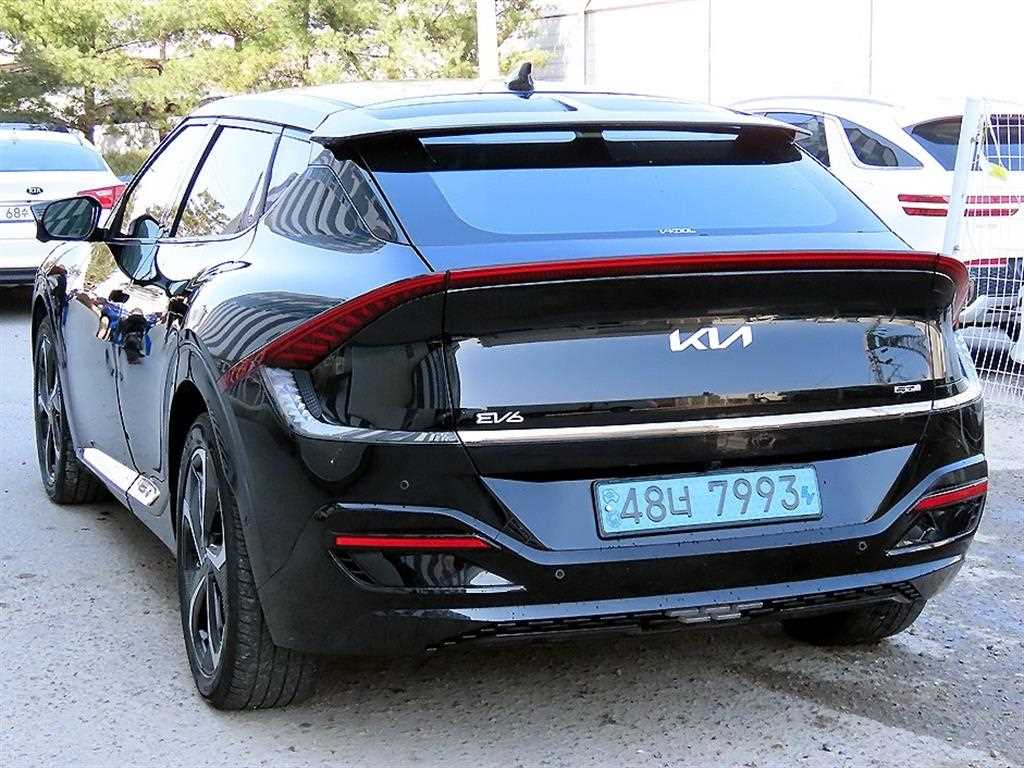 KIA EV6 - Vista 3