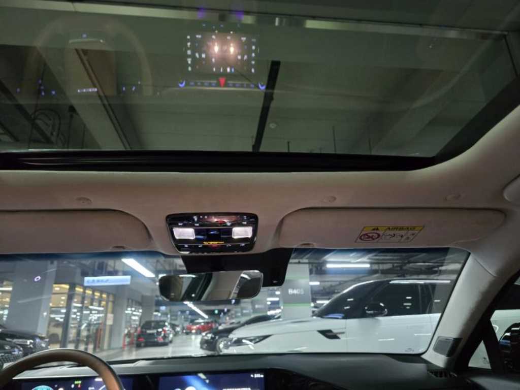 HYUNDAI Grandeur - Vista 12