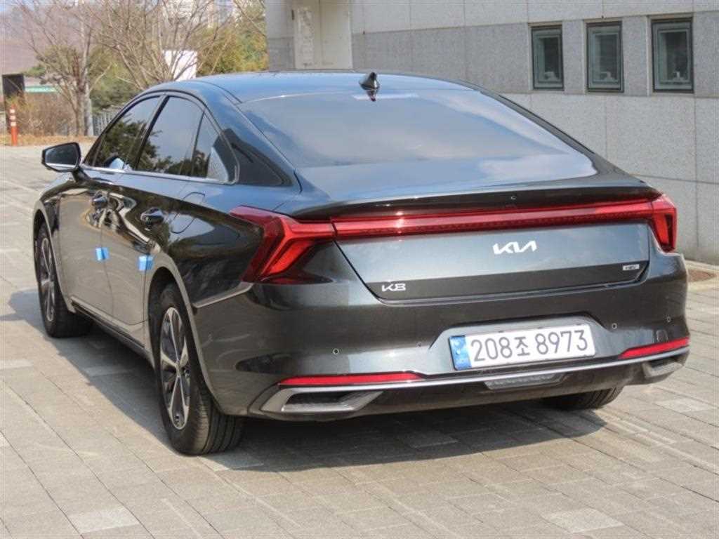 KIA K8 - Vista 4