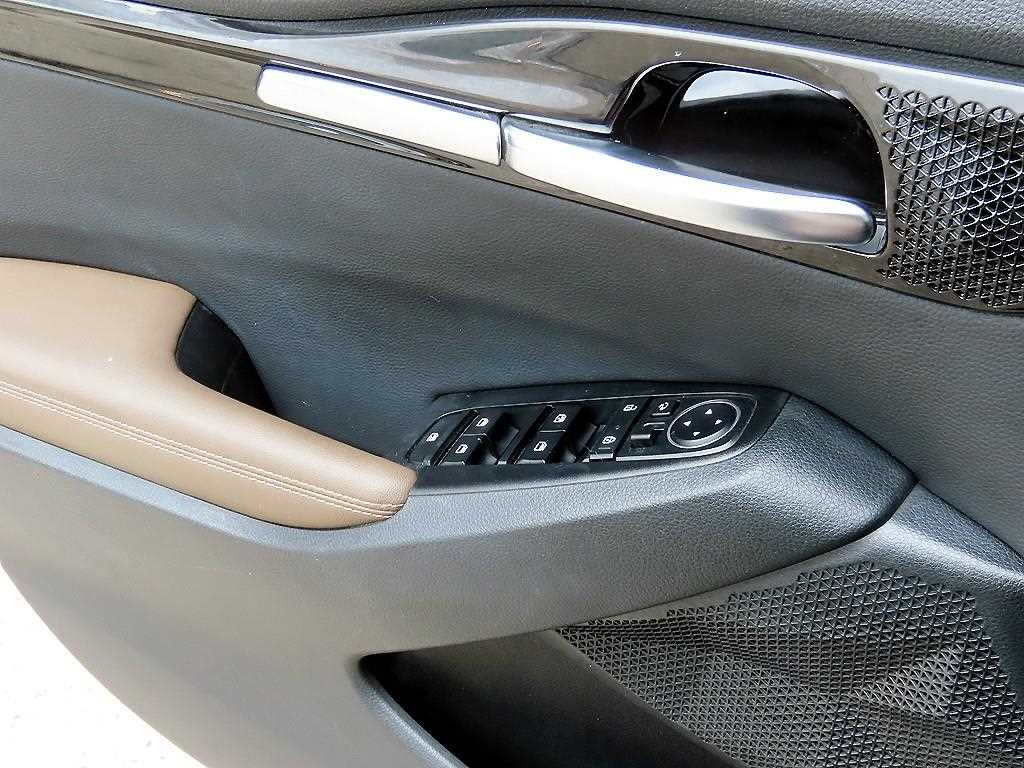 KIA Seltos - Vista 11