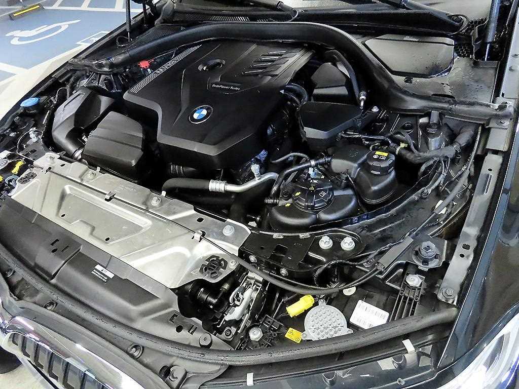 BMW 3 series 2022 Negro - Importación desde Corea - HF Imports Iquique - Foto 19