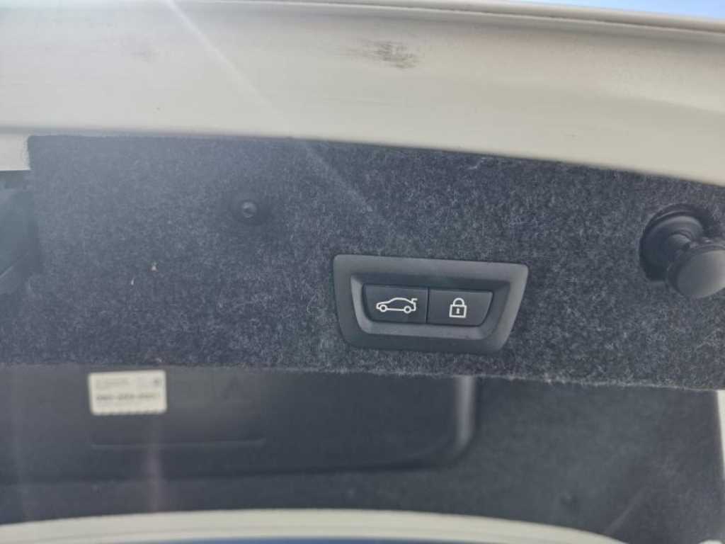 BMW 5 Series - Vista 5