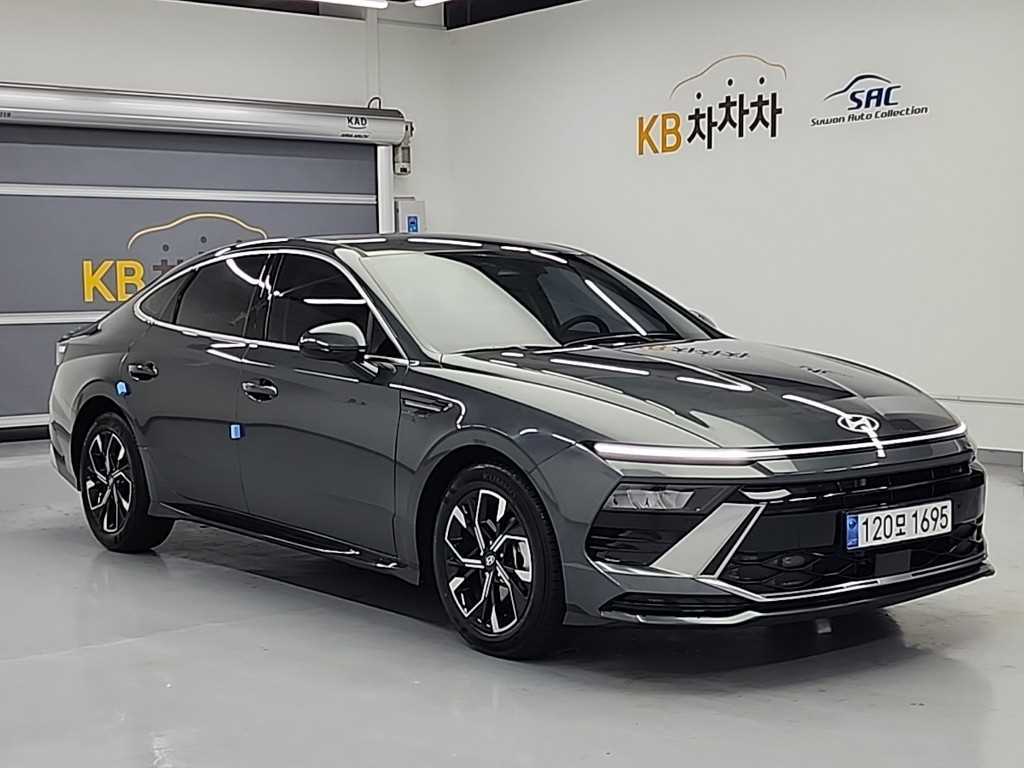 HYUNDAI Sonata - Vista 4