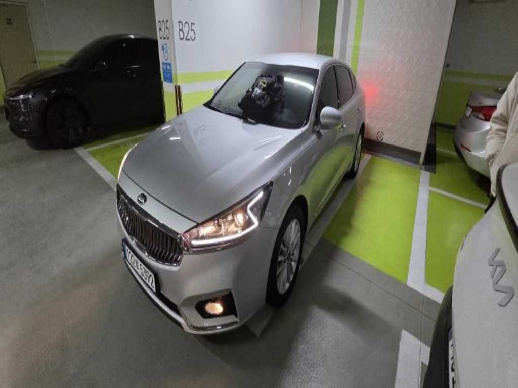 KIA K7 - Vista 2