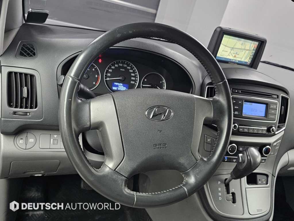 HYUNDAI Starex 2019 Plateado - Importación desde Corea - HF Imports Iquique - Foto 13