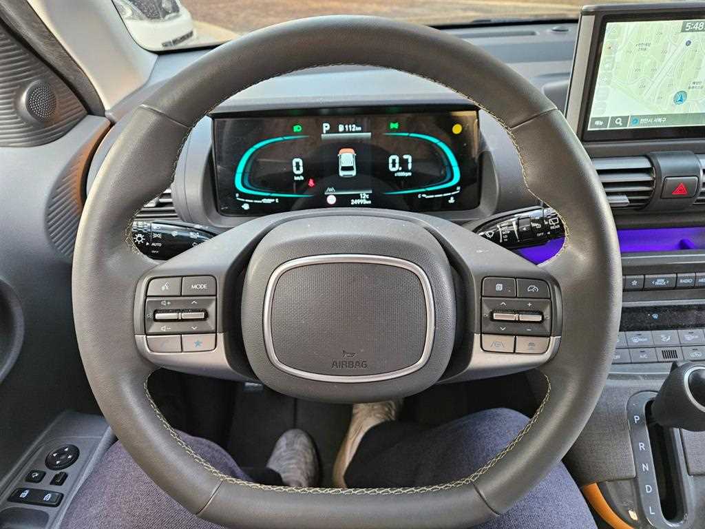 HYUNDAI Casper - Vista 12