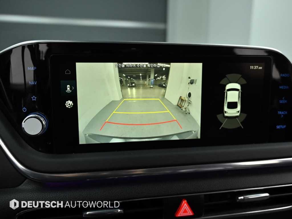 HYUNDAI Sonata - Vista 9