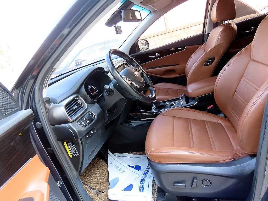 KIA Sorento - Vista 5