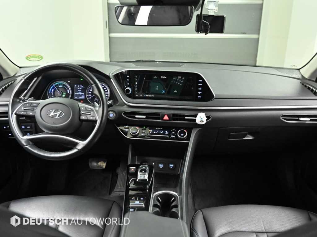 HYUNDAI Sonata - Vista 7