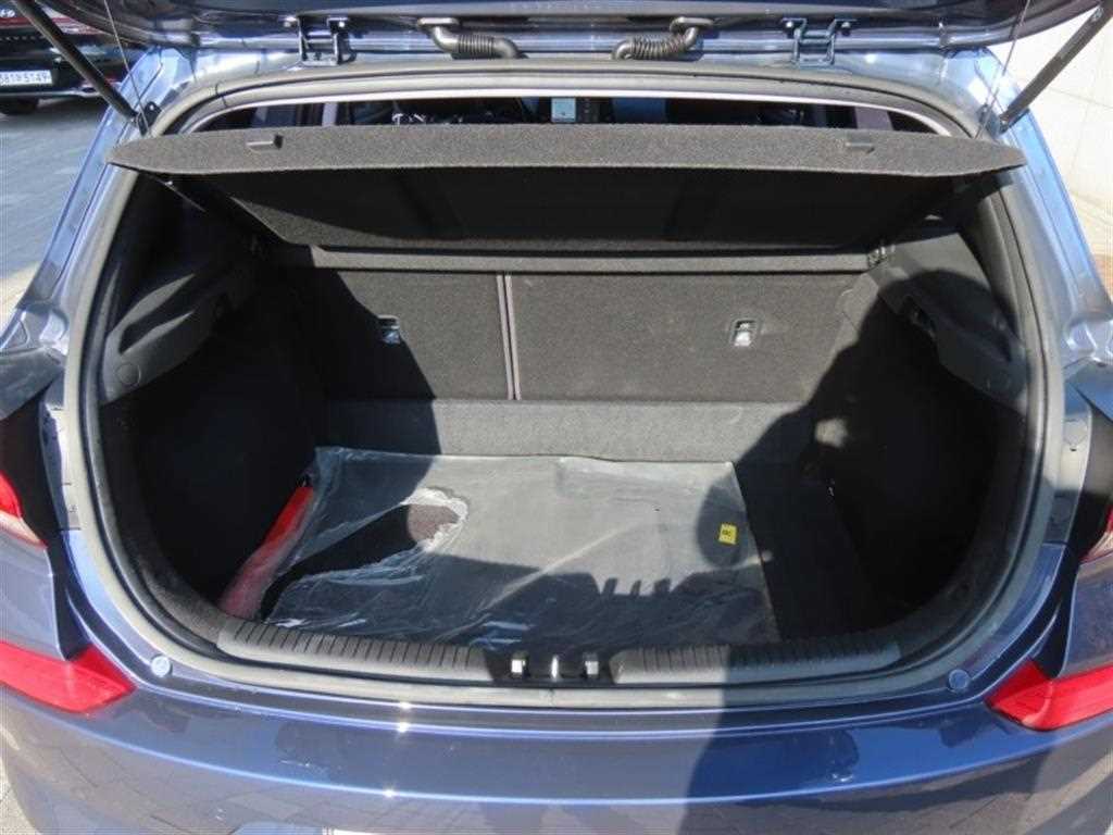 HYUNDAI i30 2018 Azul - Importación desde Corea - HF Imports Iquique - Foto 18