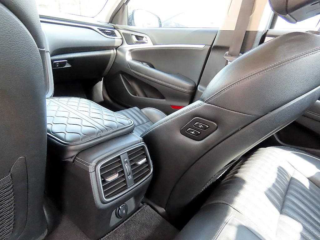 Genesis G70 2018 Gris - Importación desde Corea - HF Imports Iquique - Foto 17