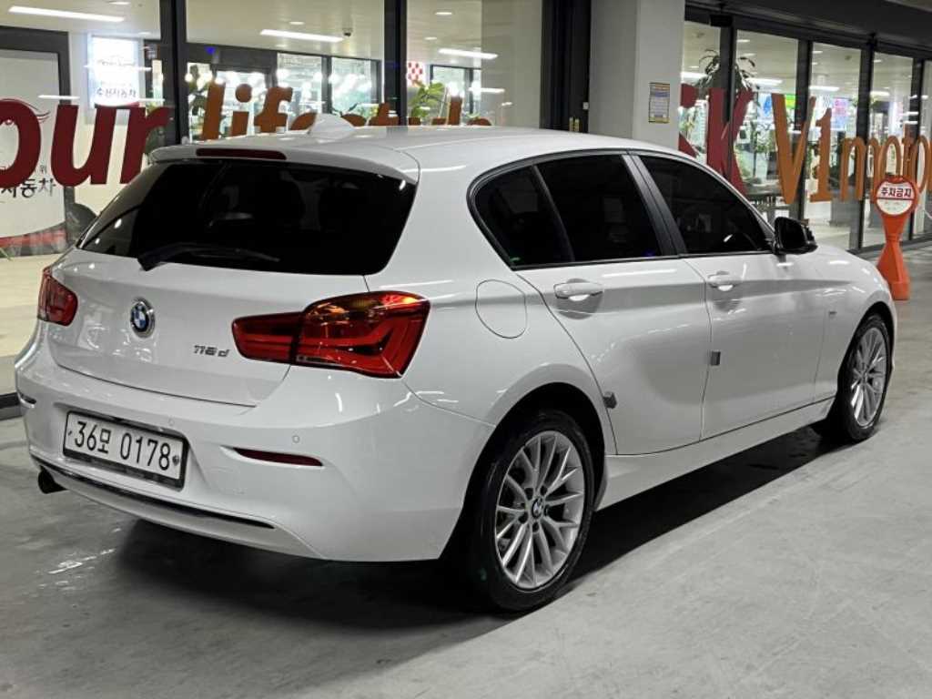 BMW 1 series - Vista 4