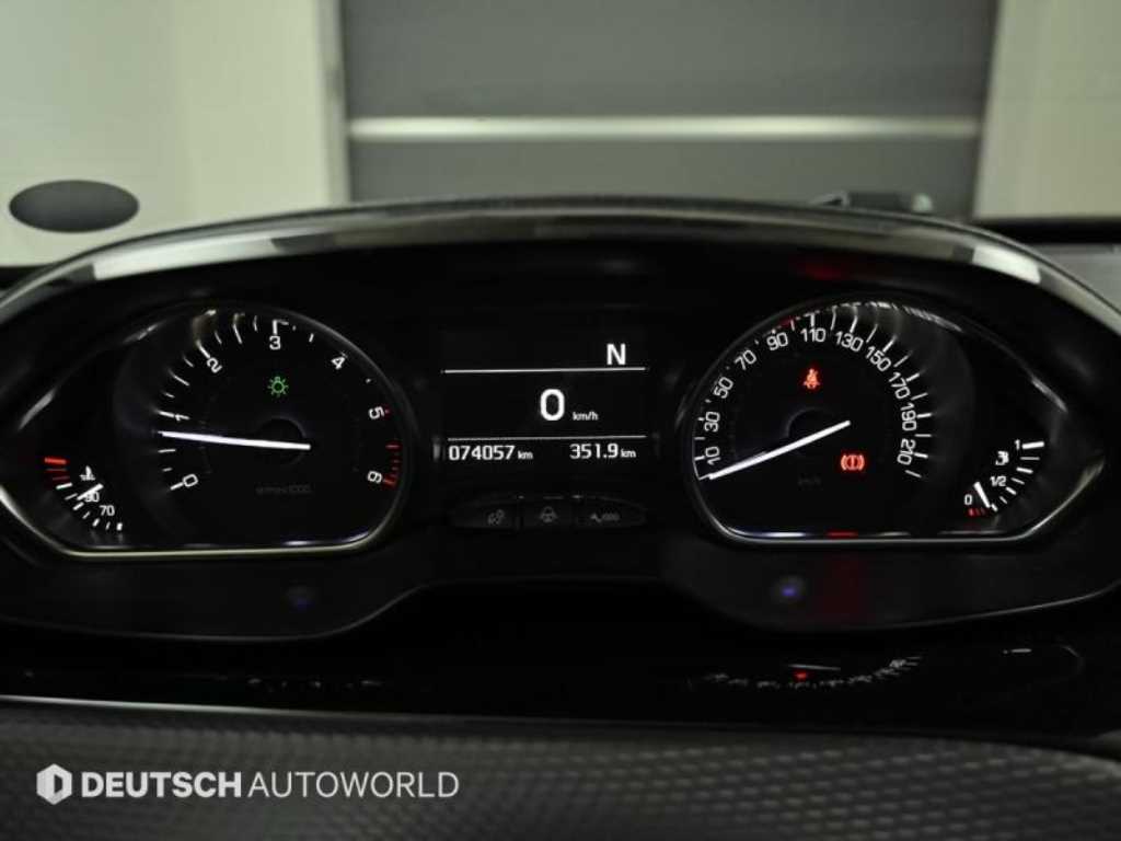 Peugeot 2008 - Vista 8