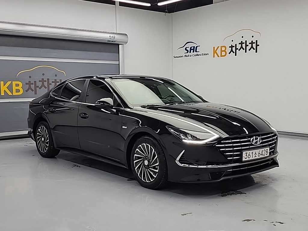 HYUNDAI Sonata - Vista 4