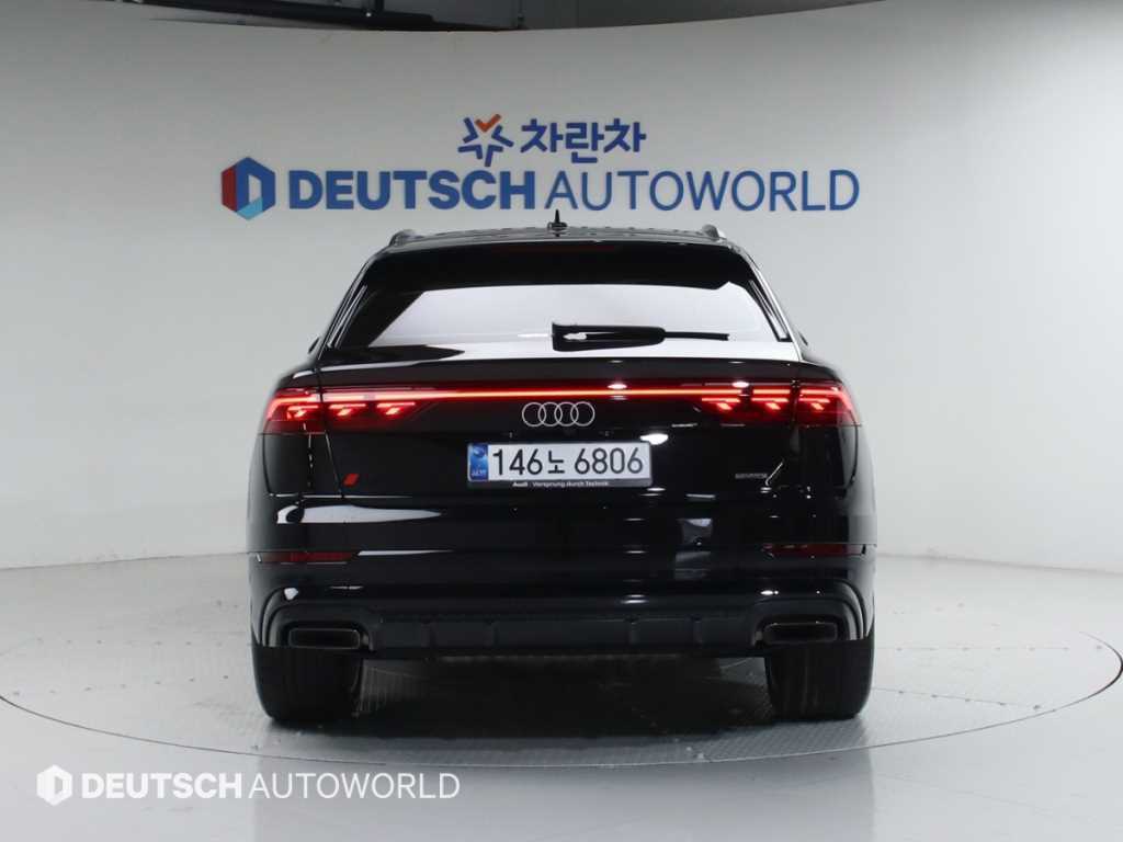 Audi Q8 - Vista 4