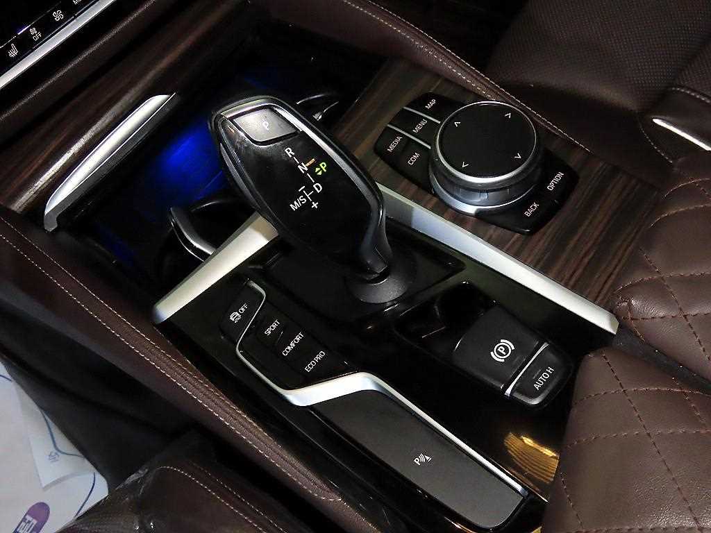 BMW 5 Series - Vista 12