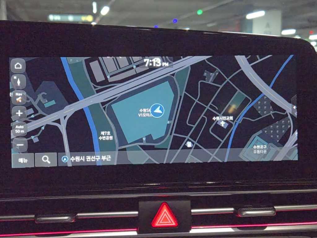 HYUNDAI Avante - Vista 12