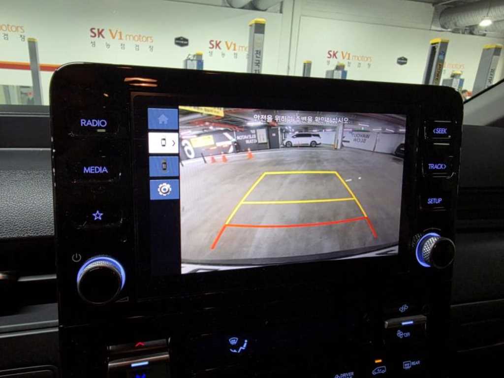 HYUNDAI Staria - Vista 8