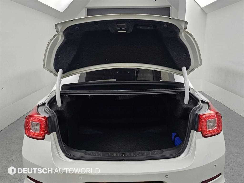 Chevrolet Malibu 2015 Blanco - Importación desde Corea - HF Imports Iquique - Foto 19