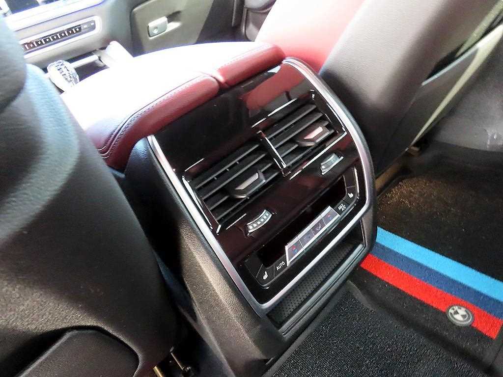 BMW X6 2021 Negro - Importación desde Corea - HF Imports Iquique - Foto 15