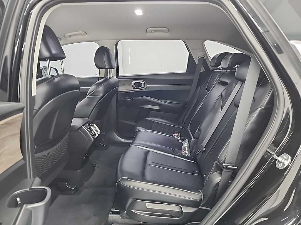 KIA Sorento - Vista 12