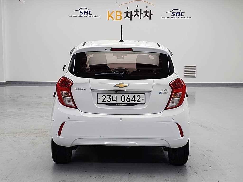 Chevrolet Spark - Vista 3