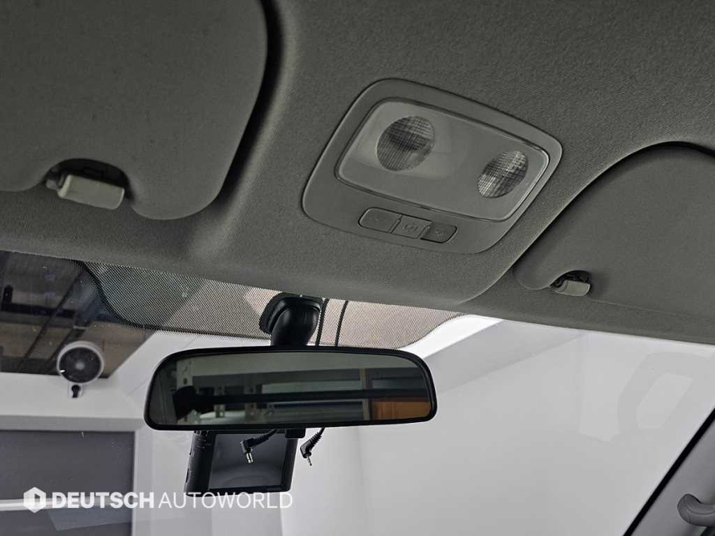 HYUNDAI Starex 2019 Plateado - Importación desde Corea - HF Imports Iquique - Foto 18