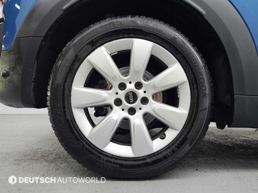 Mini Countryman - Vista 5