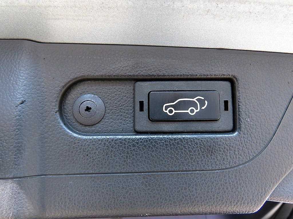 Ssangyong Rexton 2018 Gris - Importación desde Corea - HF Imports Iquique - Foto 18