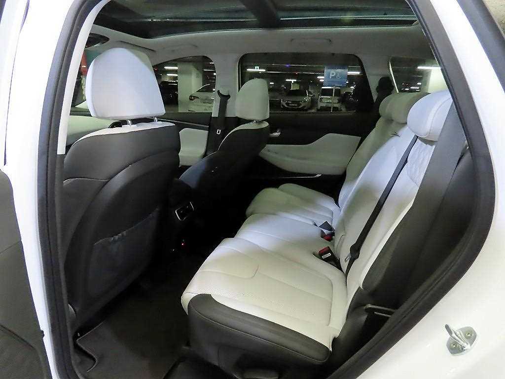 HYUNDAI Santa Fe - Vista 7