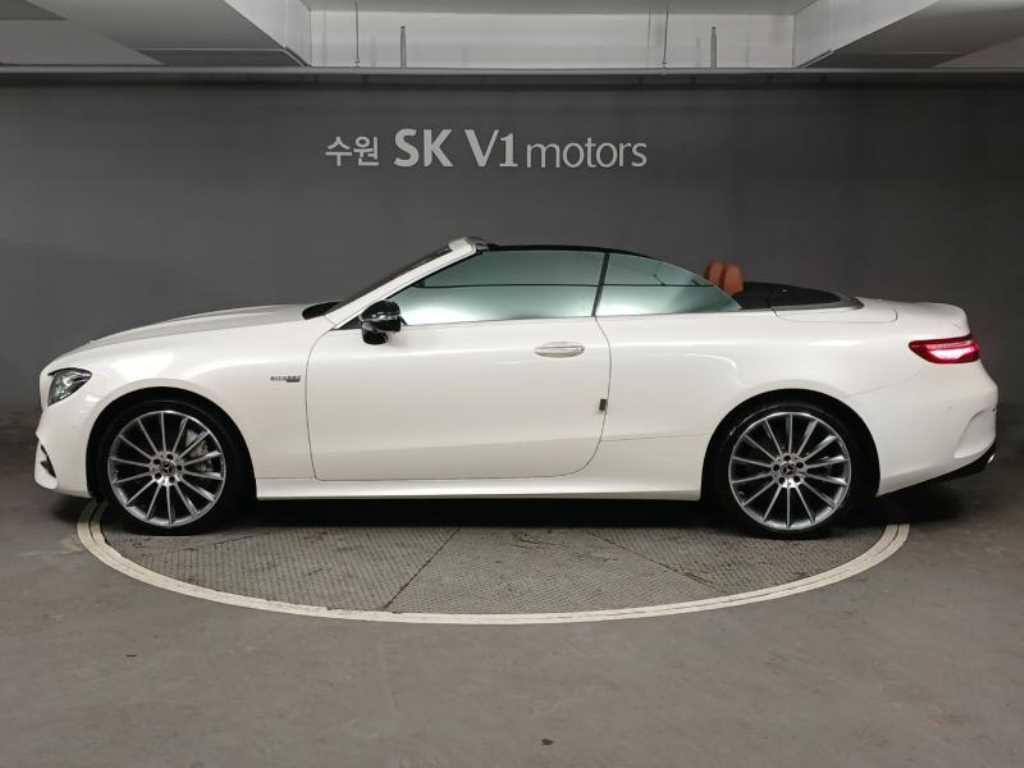 Mercedes Benz E class - Vista 3