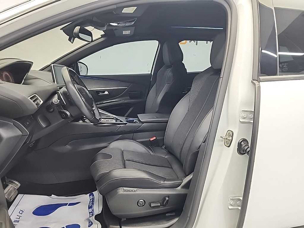 Peugeot 5008 - Vista 11