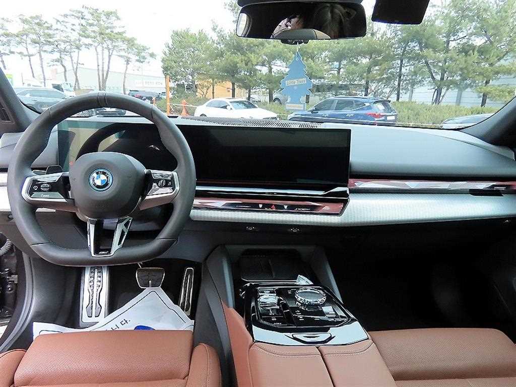 BMW i5 - Vista 7