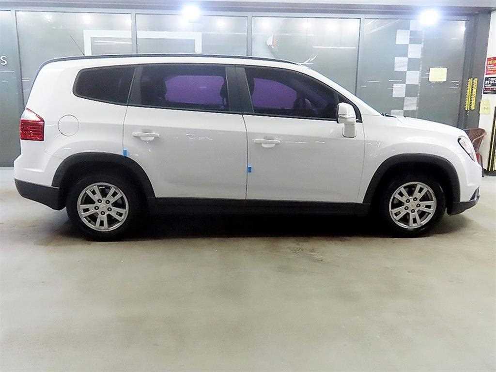 Chevrolet Orlando - Vista 3